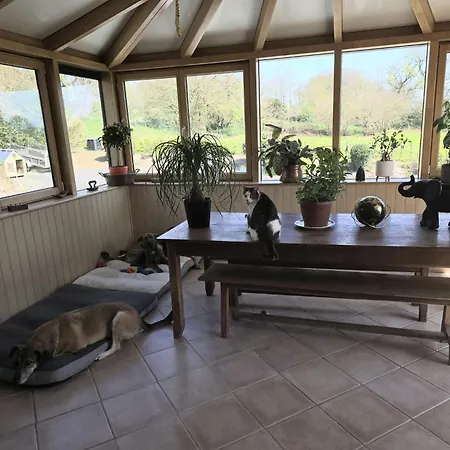 Quarto em Acomodações Particulares Les De La Vallee Cachee Callac